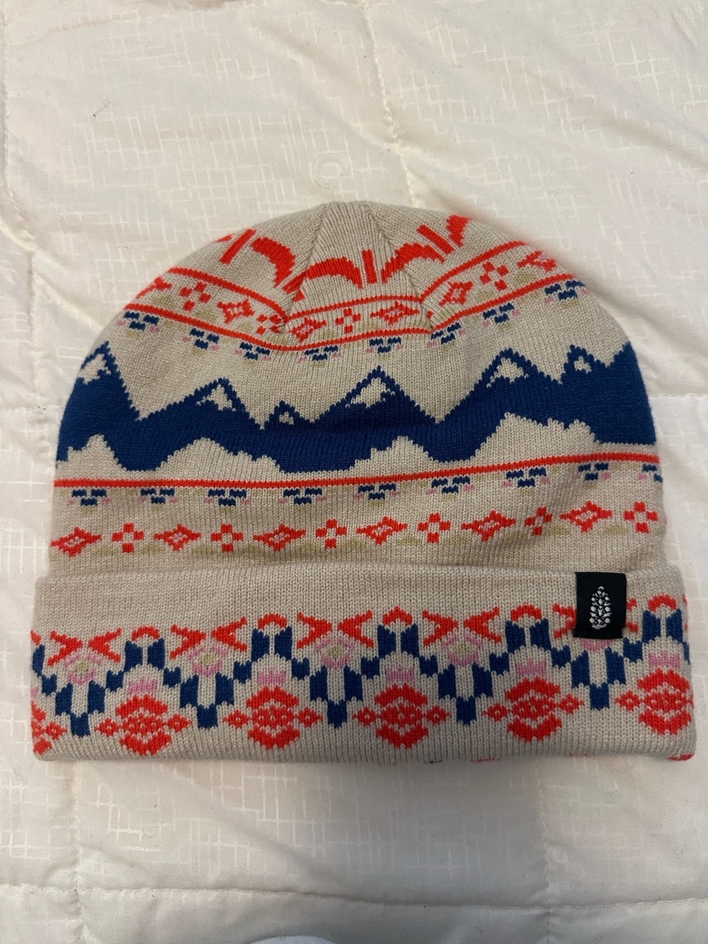 FP Movement Jumping Jacquard Beanie - Mountain Print - NWT - OS